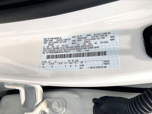 Used 2025 Ford F350 King Ranch image 8