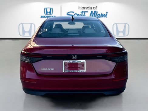 New 2025 Honda Accord SE image 5