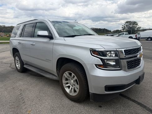 Used 2017 Chevrolet Tahoe LT AWD/4WD image 4