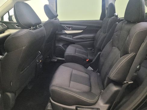 Used 2019 Subaru Ascent Premium AWD/4WD image 18