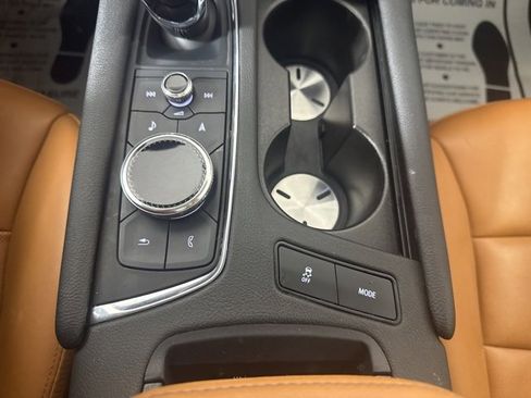 Used 2023 Cadillac XT5 Premium Luxury w/ LPO, Floor Liner Package image 17