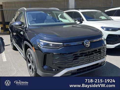 New 2026 Volkswagen Tiguan SE AWD/4WD image 6