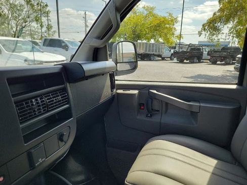 New 2025 Chevrolet Express 3500 w/ Power Convenience Package image 19