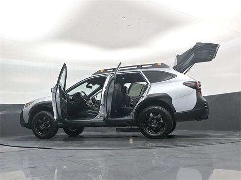 Used 2022 Subaru Outback Wilderness image 53