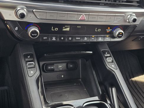 Used 2021 Kia Telluride SX w/ SX Prestige Package AWD/4WD image 20