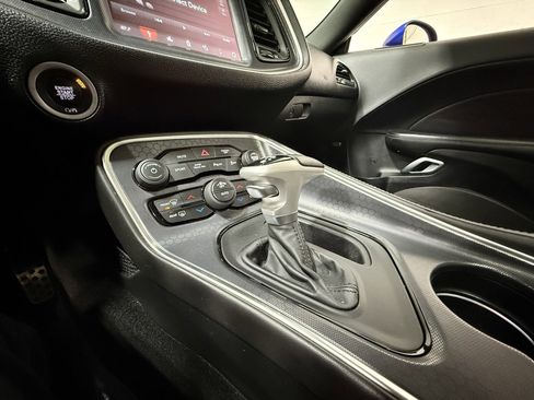 Used 2018 Dodge Challenger R/T Scat Pack w/ Dynamics Package image 22