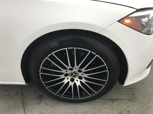 Used 2023 Mercedes-Benz C 300 4MATIC Sedan image 44