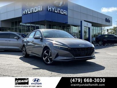 Used 2023 Hyundai Elantra SEL w/ Convenience Package