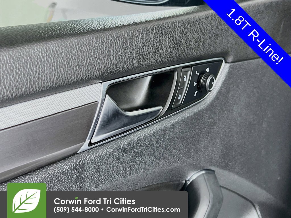 Used 2017 Volkswagen Passat 1.8T R-Line FWD image 11