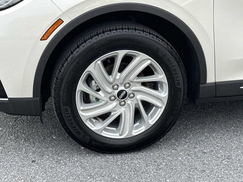 Used 2024 Lincoln Corsair AWD image 30