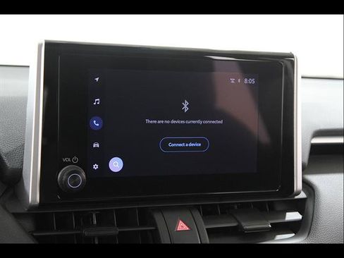 Used 2025 Toyota RAV4 XLE AWD/4WD image 12
