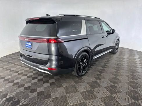 Used 2023 Kia Carnival SX Prestige FWD image 7