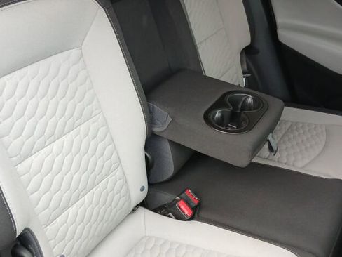 Used 2021 Chevrolet Equinox LS w/ LPO, Blackout Package image 18