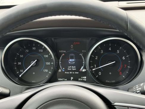 Used 2017 Jaguar F-PACE Prestige AWD/4WD image 24