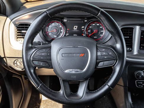 Used 2022 Dodge Charger SXT w/ Blacktop Package RWD image 11