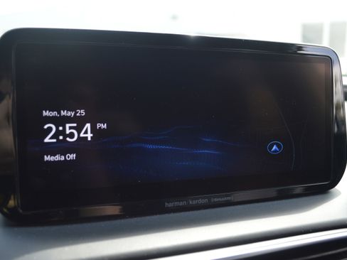 Used 2022 Hyundai Santa Fe Calligraphy AWD/4WD image 18