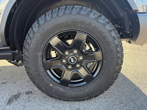 New 2025 Ford Bronco Big Bend w/ Black Diamond Package AWD/4WD image 18