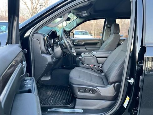 Used 2023 Chevrolet Silverado 1500 RST image 15