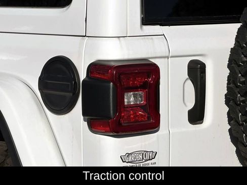 Used 2021 Jeep Wrangler Unlimited Rubicon image 11