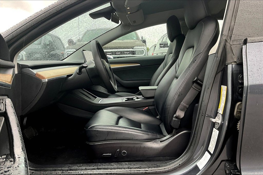 Used 2021 Tesla Model 3 Standard Range Plus RWD image 26