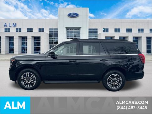 Certified 2025 Ford Expedition Active image 9