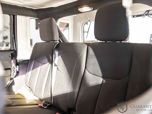 Used 2016 Jeep Wrangler Unlimited Sport w/ Quick Order Package 24S image 29