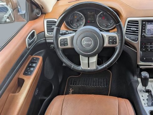 Used 2012 Jeep Grand Cherokee Overland Summit image 15