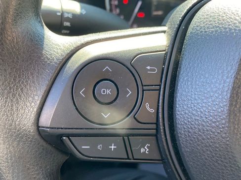 Used 2024 Toyota RAV4 LE FWD image 27