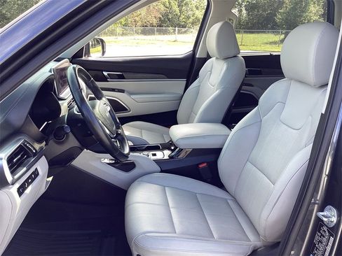 Used 2022 Kia Telluride EX w/ EX Premium Package image 20