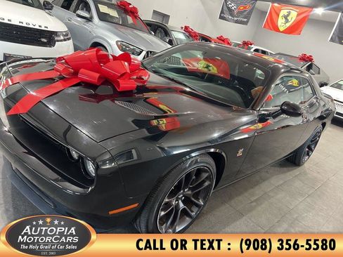 Used 2020 Dodge Challenger R/T Scat Pack w/ Plus Package RWD image 2