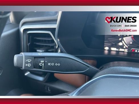 Used 2023 GMC Canyon AT4 w/ Canyon Safety Plus Package image 14