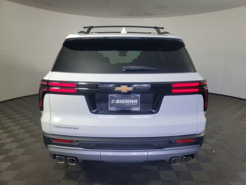 New 2026 Chevrolet Traverse LT w/ Sun and Wheel Package image 5