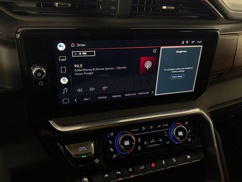 Used 2022 GMC Sierra 1500 Denali Ultimate AWD/4WD image 19