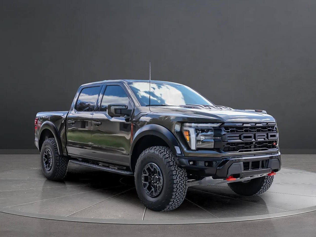 Used 2026 Ford F150 Raptor w/ Equipment Group 803A Raptor R AWD/4WD image 8