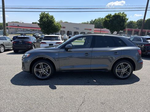 Certified 2023 Audi Q5 e Prestige w/ Prestige Package AWD/4WD image 4