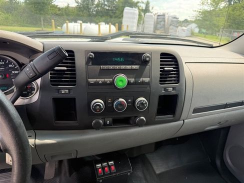 Used 2013 Chevrolet Silverado 3500 W/T RWD image 20