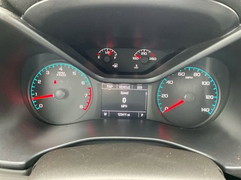 Used 2015 Chevrolet Colorado LT w/ Luxury Package image 17