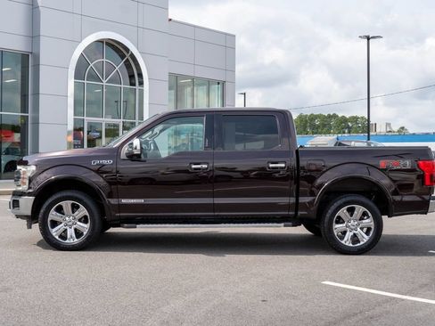 Used 2018 Ford F150 Lariat w/ Equipment Group 502A Luxury AWD/4WD image 4