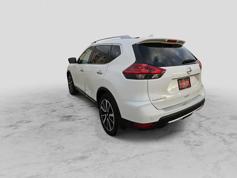Used 2019 Nissan Rogue SL w/ Premium Package image 6