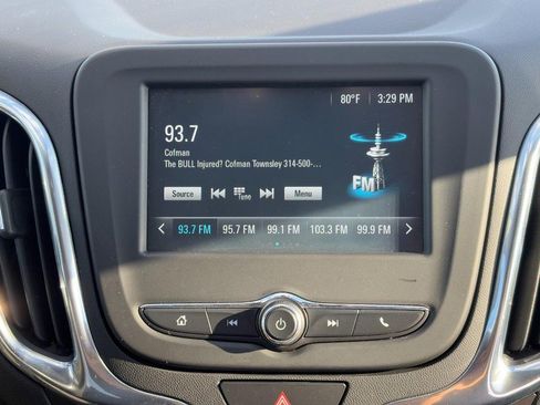 Used 2018 Chevrolet Equinox LT image 13