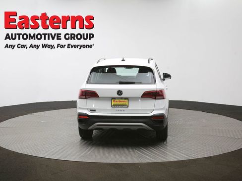 Used 2024 Volkswagen Taos S image 34