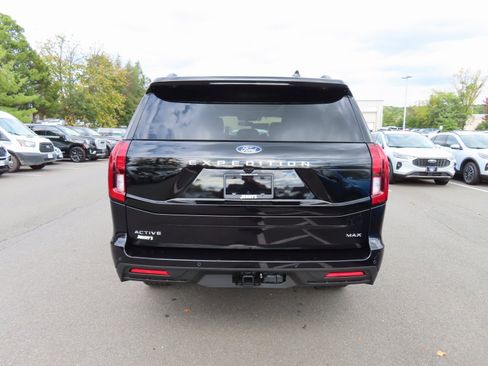 New 2025 Ford Expedition Max Active image 5