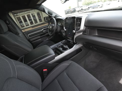 Used 2025 RAM 1500 Big Horn AWD/4WD image 42