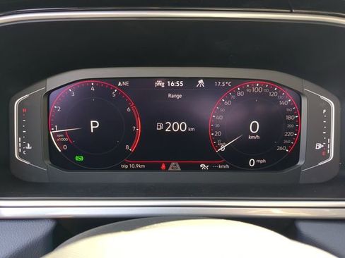 New 2026 Volkswagen Taos SEL image 33