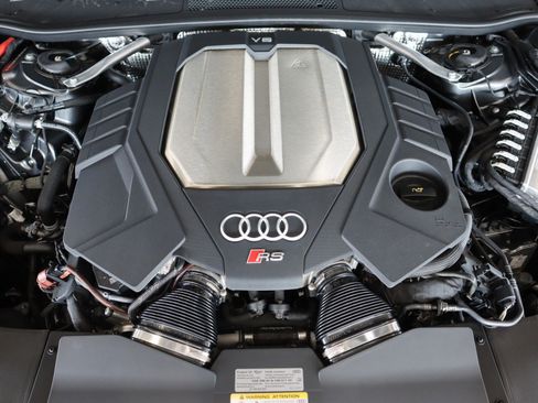 Used 2025 Audi RS 7 Performance image 4