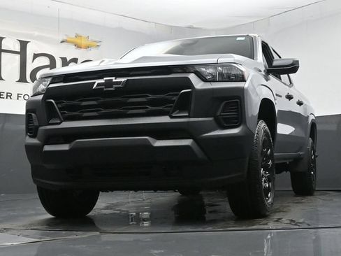 New 2026 Chevrolet Colorado W/T w/ WT Custom Package AWD/4WD image 4