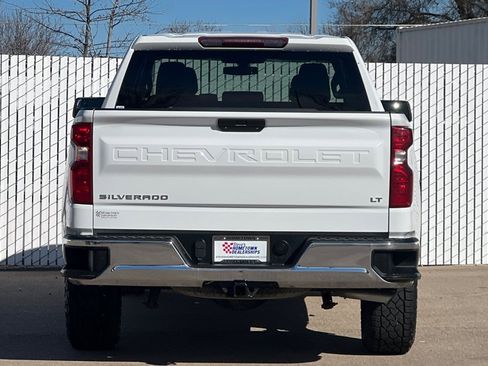 Used 2021 Chevrolet Silverado 1500 LT w/ Work Truck Package image 5