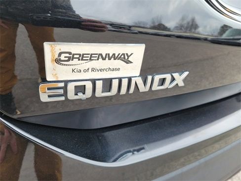 Used 2024 Chevrolet Equinox LS image 34