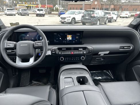 New 2026 Hyundai Palisade Calligraphy AWD/4WD image 3