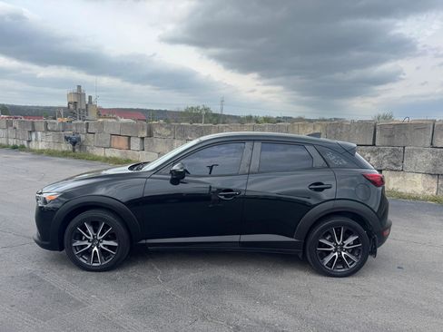 Used 2018 MAZDA CX-3 Touring image 3
